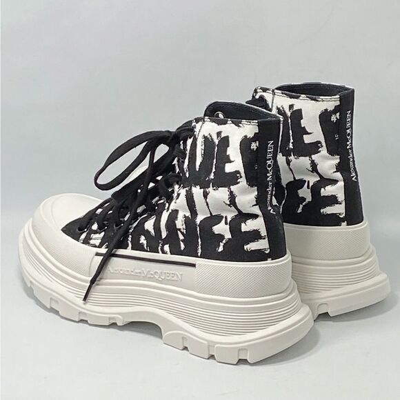 Alexander McQueen Tread Slick Graffiti Logo Ankle Boots size 37 - Picture 7 of 13